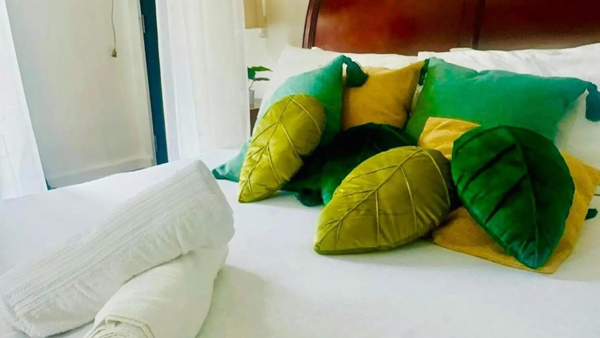 Walk To Abreeza Mall, High Floor, 1 Bedroom, Balcony With View, Parking, Wifi, Netflix, Kitchen, Washer - T1-2518 Davao Stadt Apartment